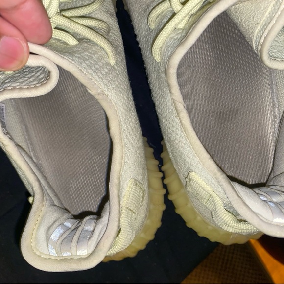 Yeezy 350 “Butter” - Picture 5 of 5
